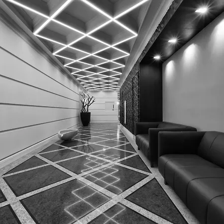 Отель Dux 4*