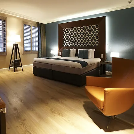 Hotel Dux