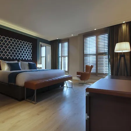 Dux Hotel Roermond